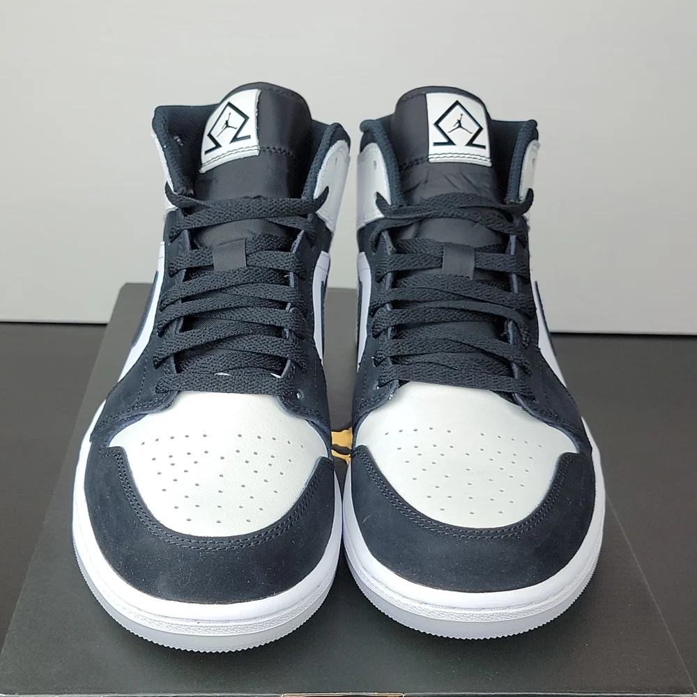 Air Jordan 1 Mid SE White Black Diamond Men's Basketball Shoes - Picture 4 of 6